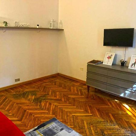 Castel Morrone Apartment Milano Eksteriør billede